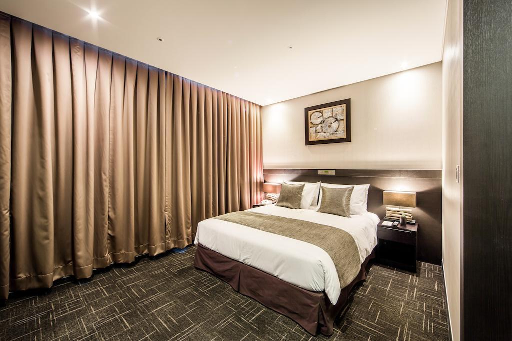 Golden Seoul Hotel Phòng bức ảnh